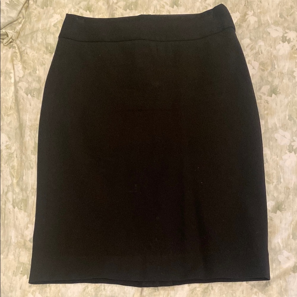 Banana Republic Classic Black Pencil Skirt